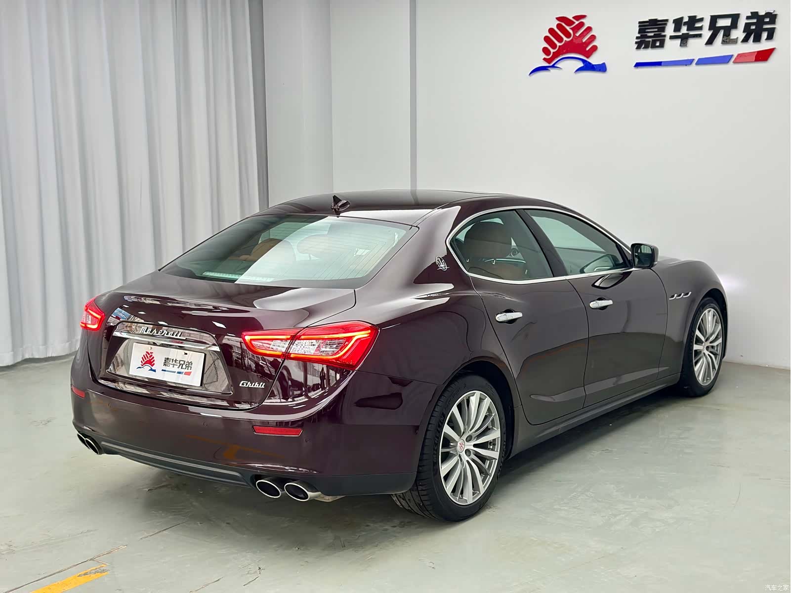 Maserati Ghibli, 2015 11