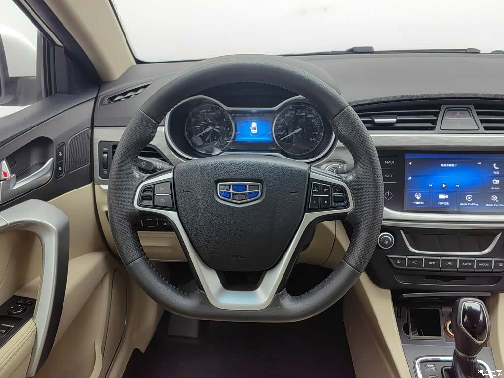 Geely Emgrand, 2017 11
