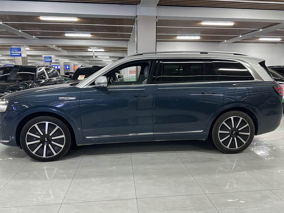 AITO Ask the world M9