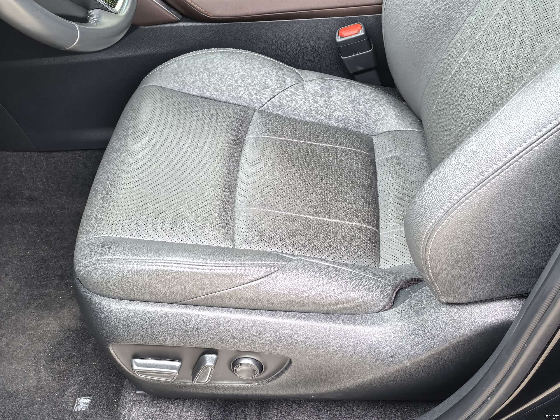 Toyota Harrier, 2022 9
