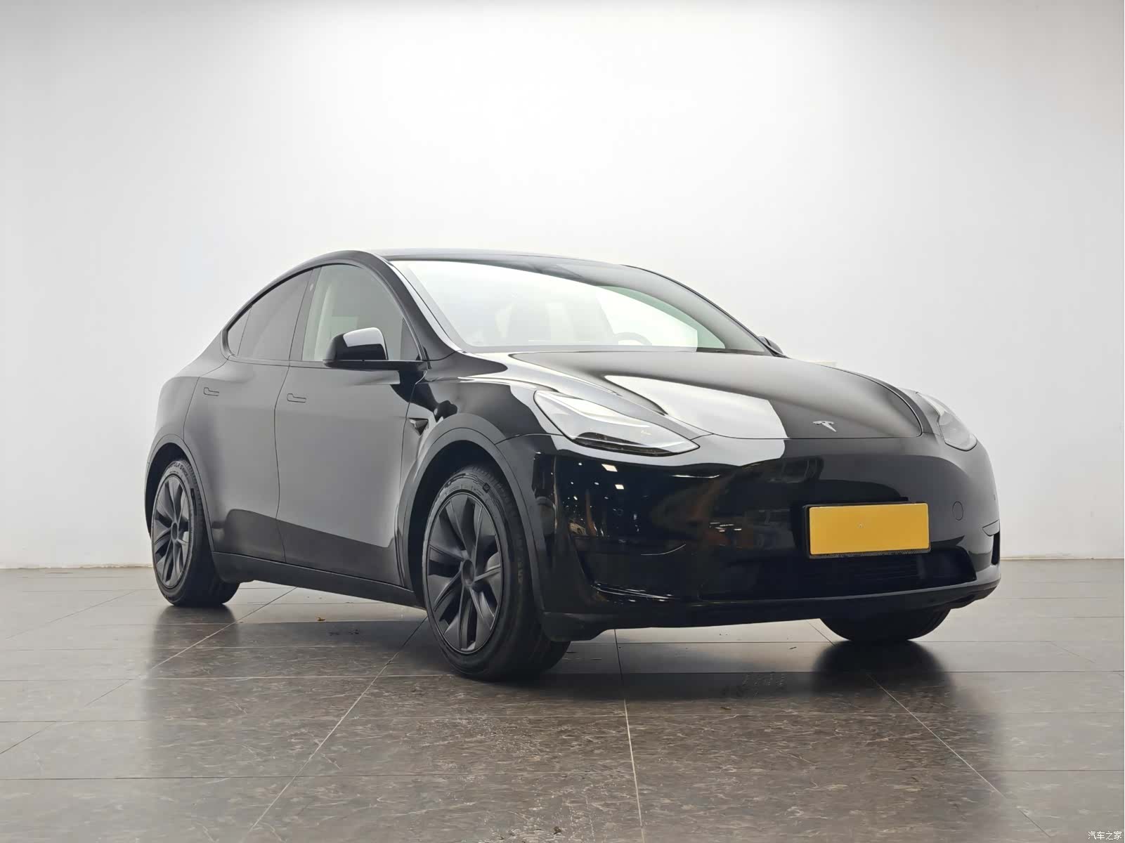 Tesla Model Y, 2024 2
