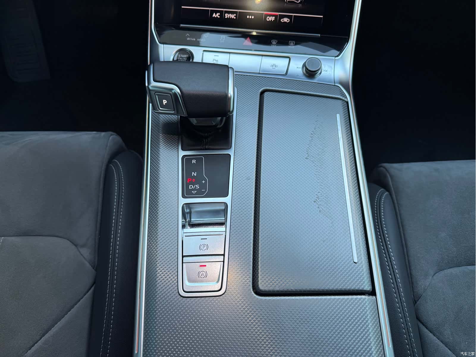 Audi A6L, 2024 10