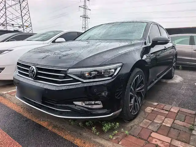 Volkswagen Magotan 2022 — купить из Китая под заказ