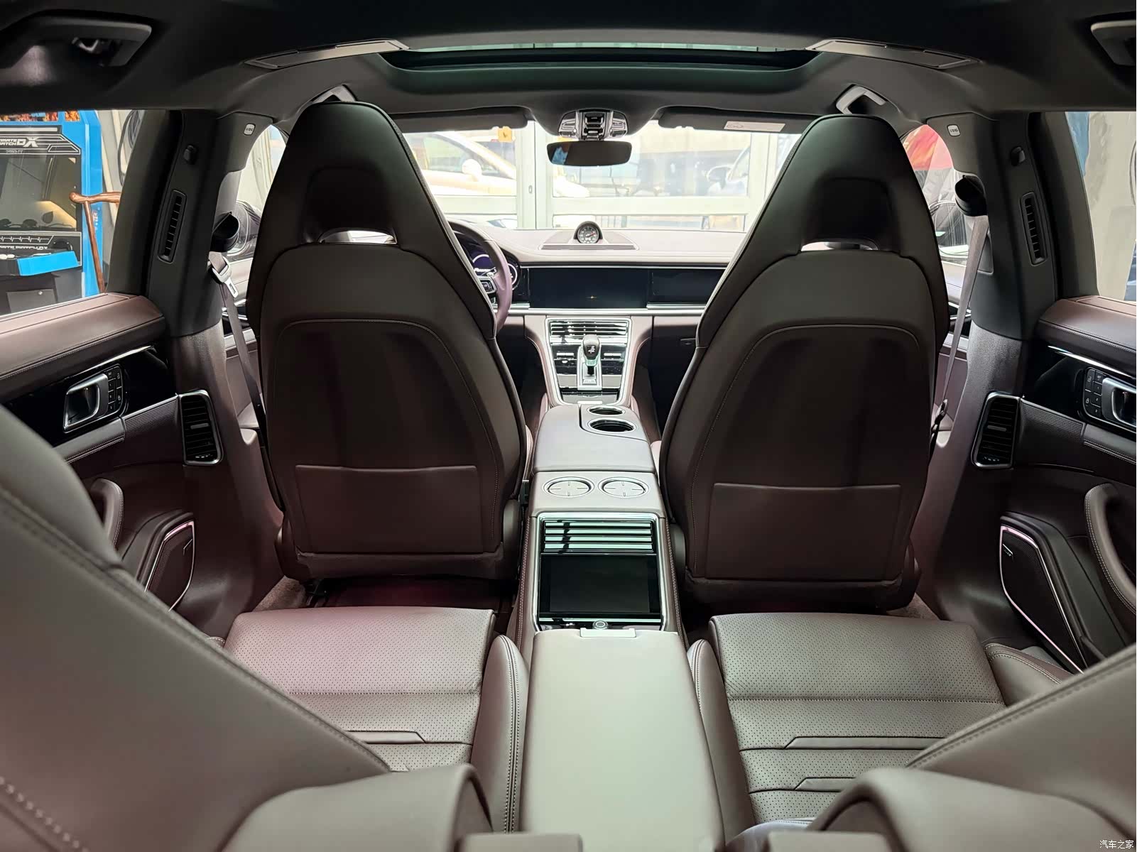 Porsche Panamera, 2022 36