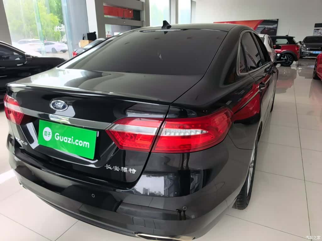 Ford Taurus, 2017 6