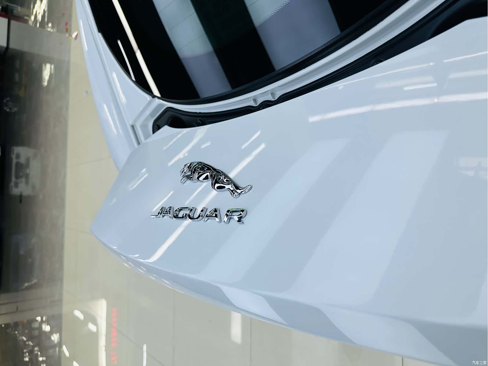 Jaguar F-TYPE, 2017 18