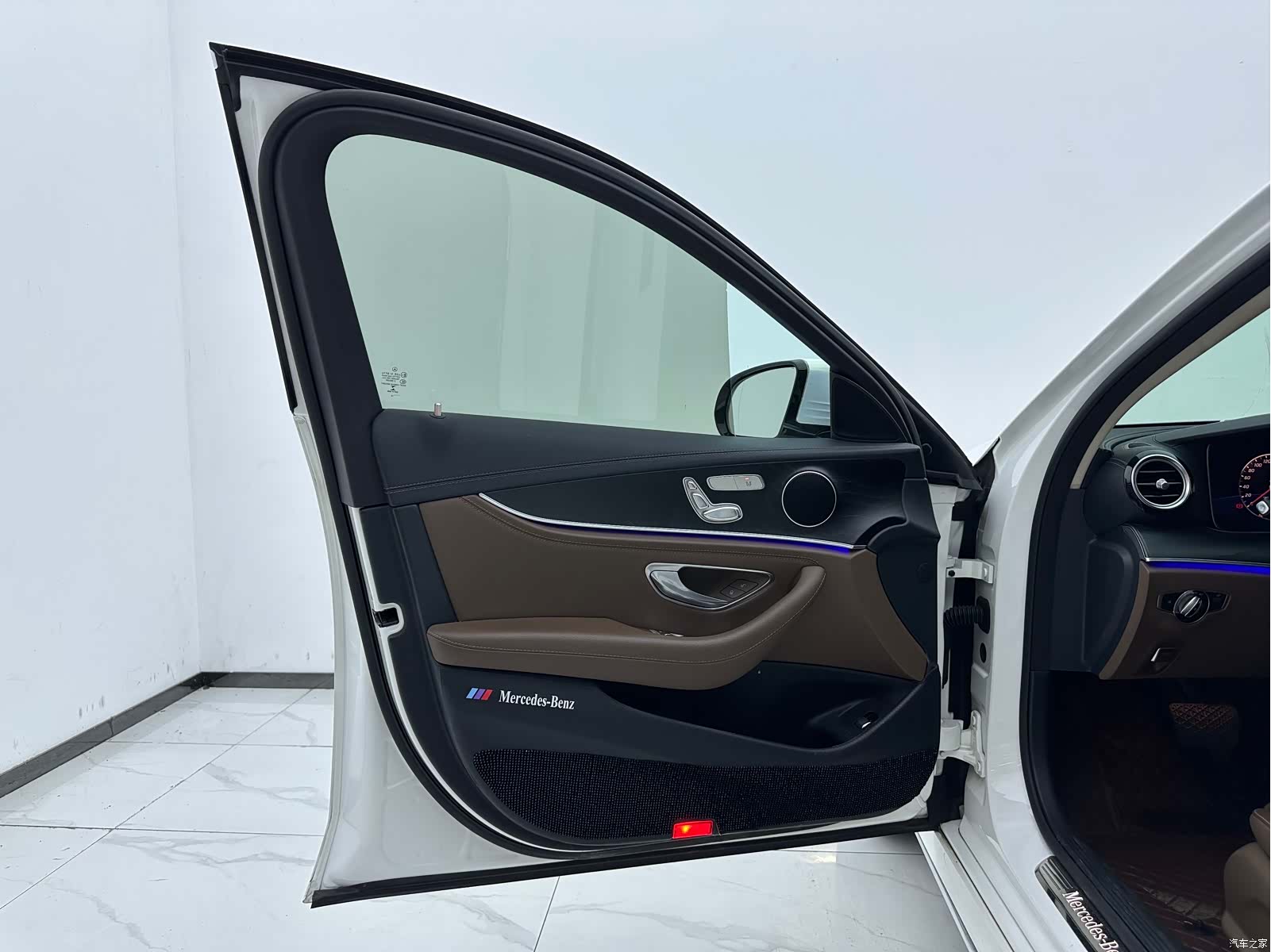 Mercedes-Benz E-Class, 2018 8