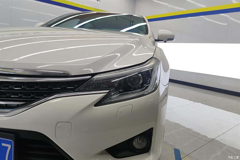 Toyota 2.5V, 2017 все фото