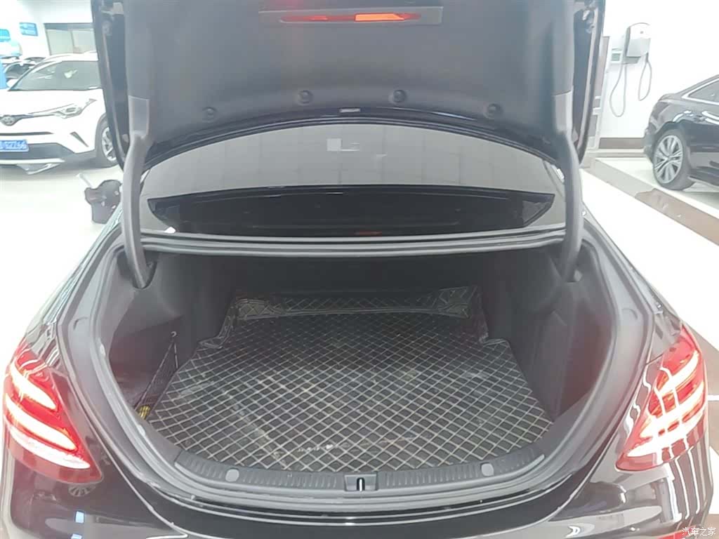 Mercedes-Benz E-Class, 2018 19