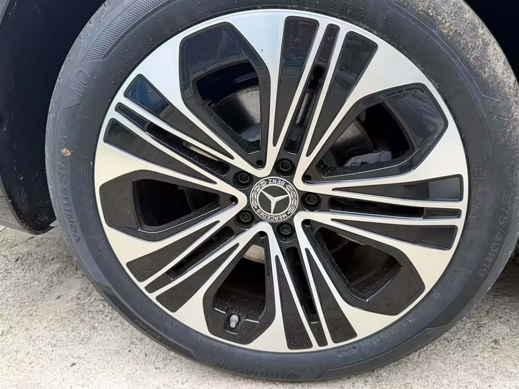 Mercedes-Benz E-Class, 2026 29