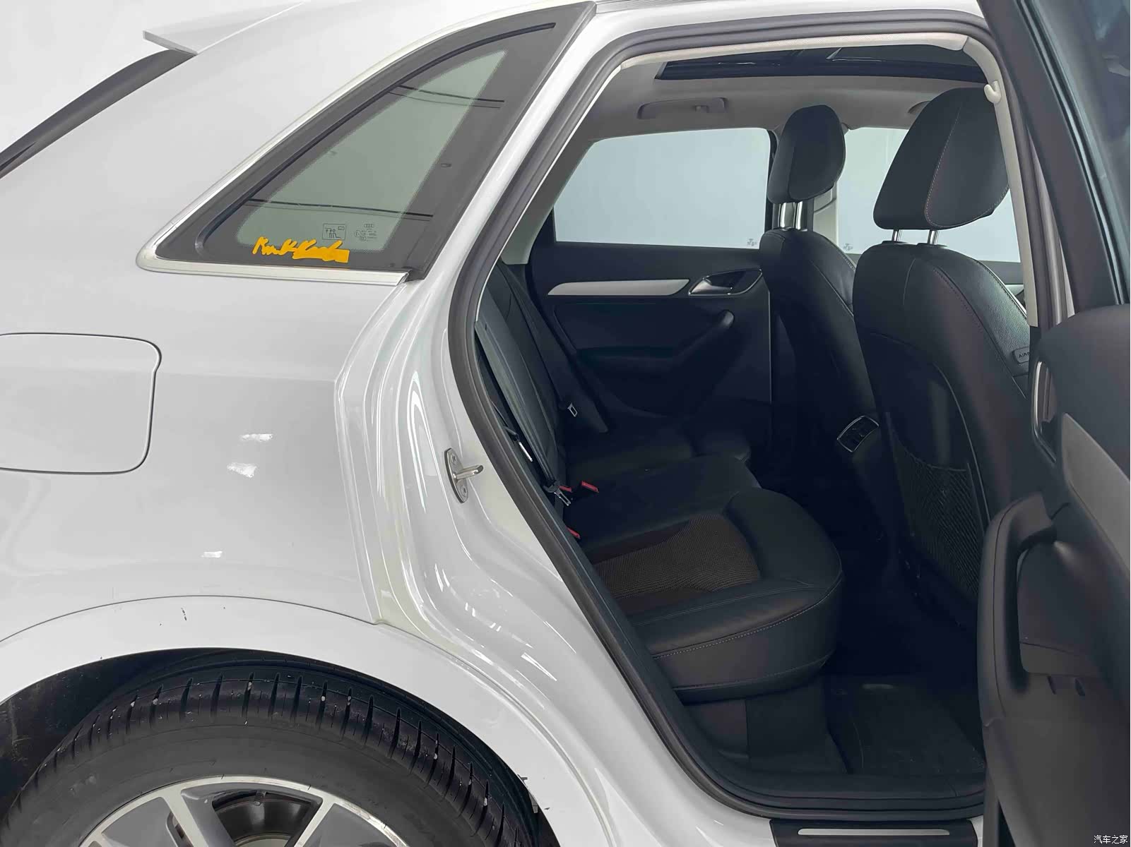 Audi Q3, 2019 10