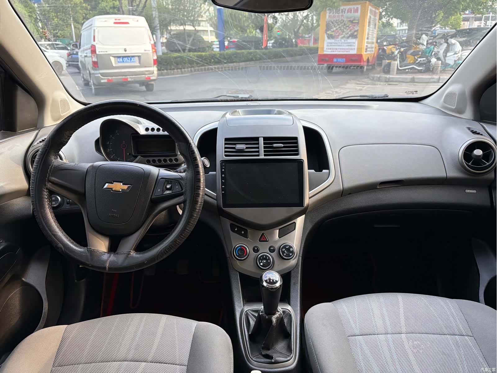 Chevrolet SE, 2013 6