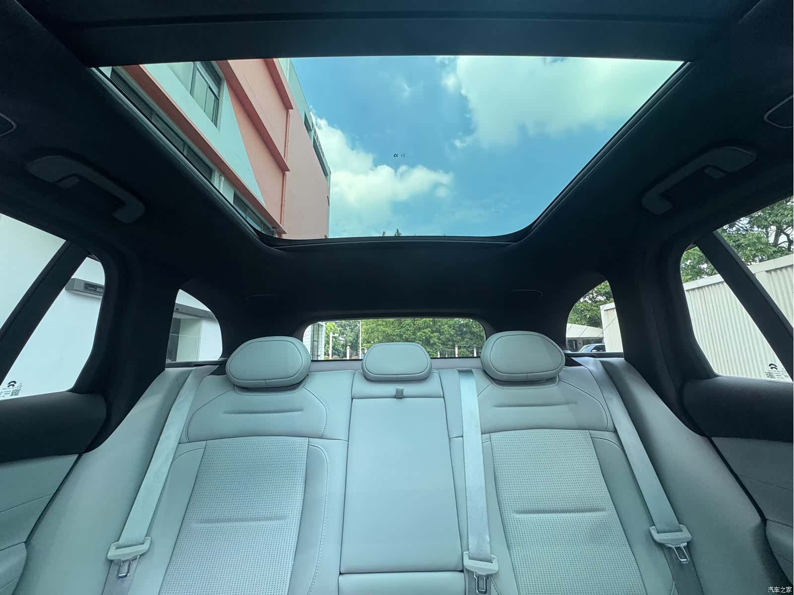 NIO ES6, 2023 18