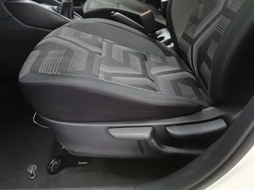 Nissan Kicks, 2018 20