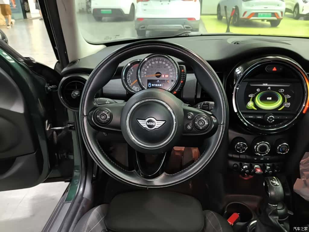 Mini Cooper, 2015 11