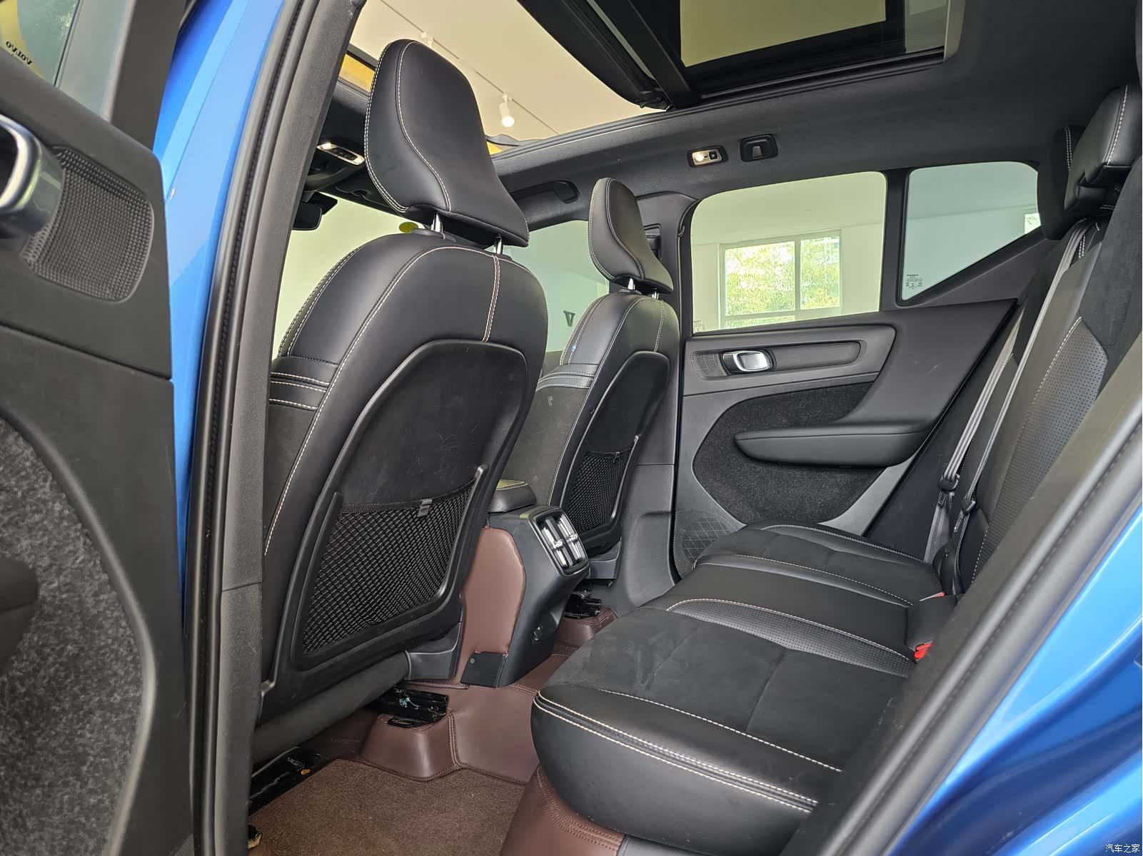 Volvo XC40, 2020 9