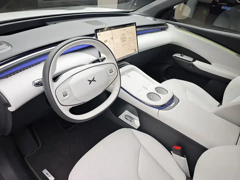XPENG G7