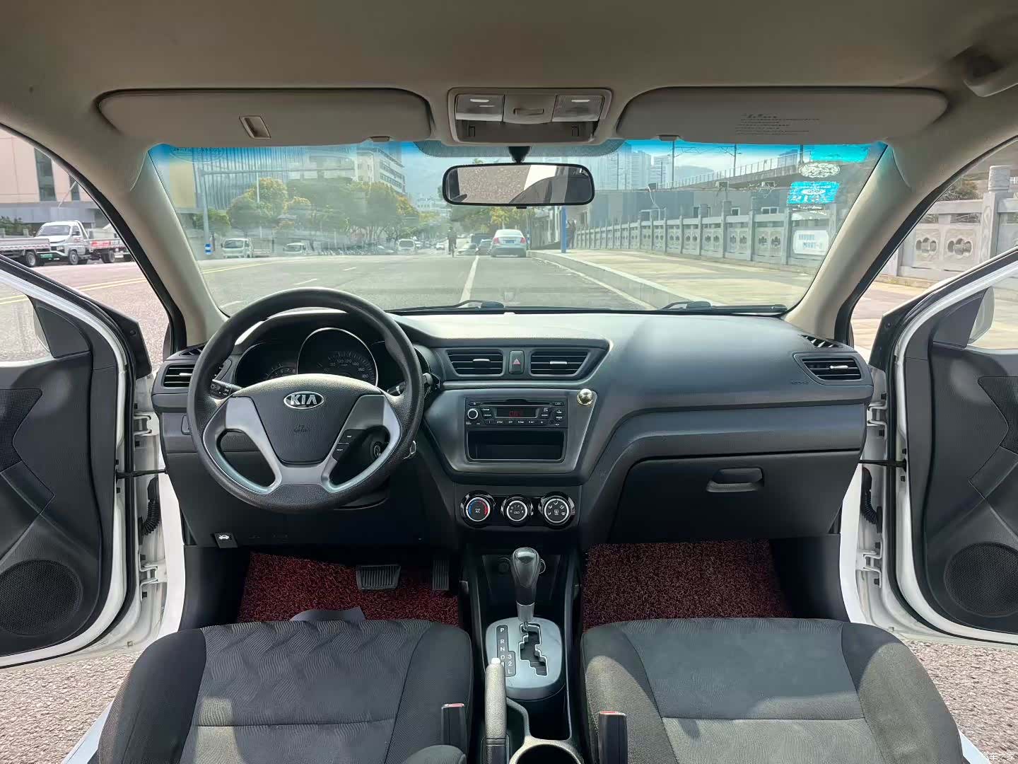 Kia K2, 2015 6
