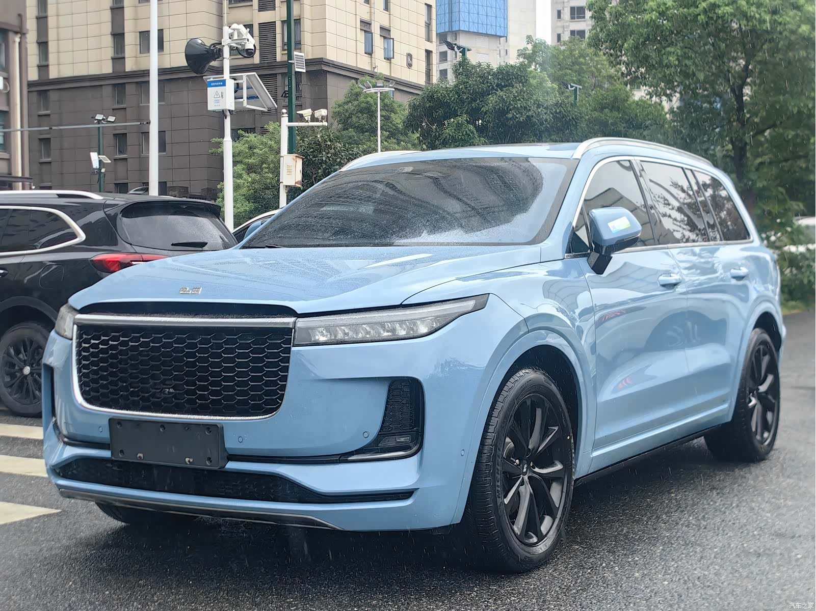 Li Auto ONE, 2023 1