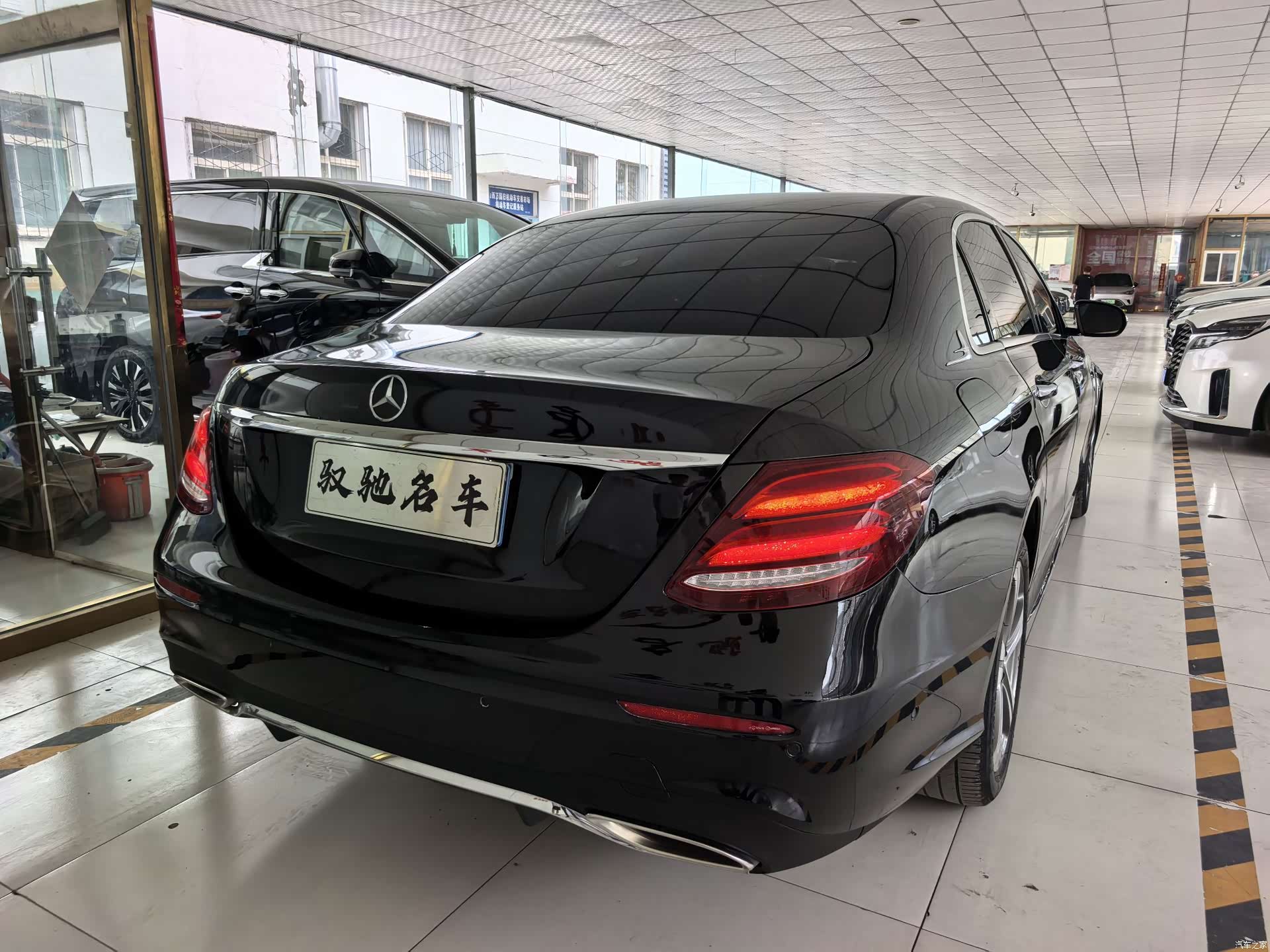 Mercedes-Benz E-Class, 2018 15