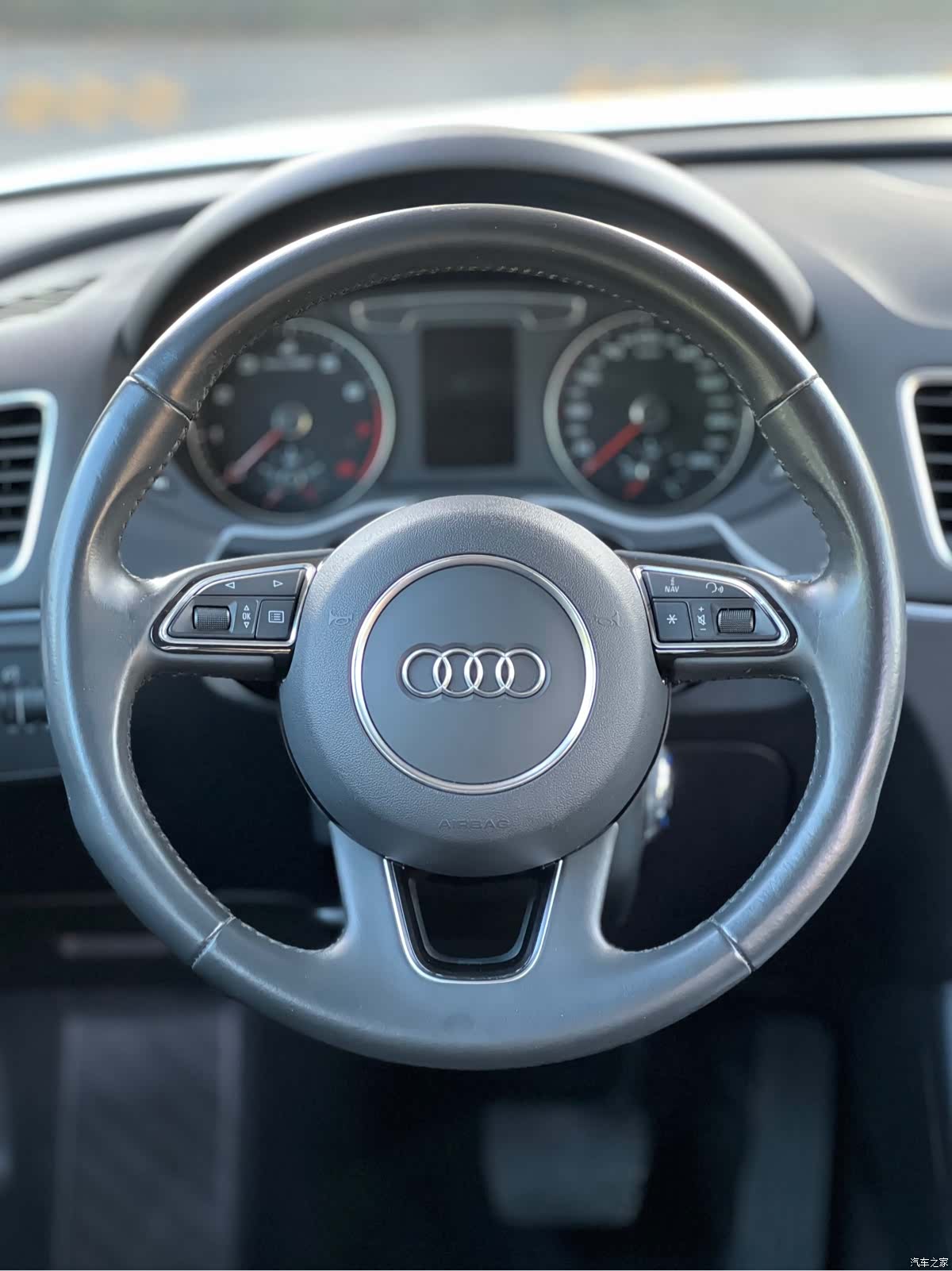 Audi Q3, 2018 11