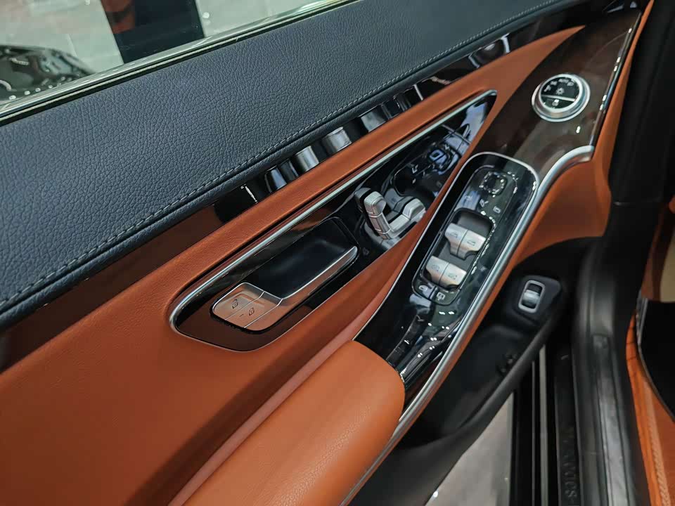 Mercedes-Benz S-class