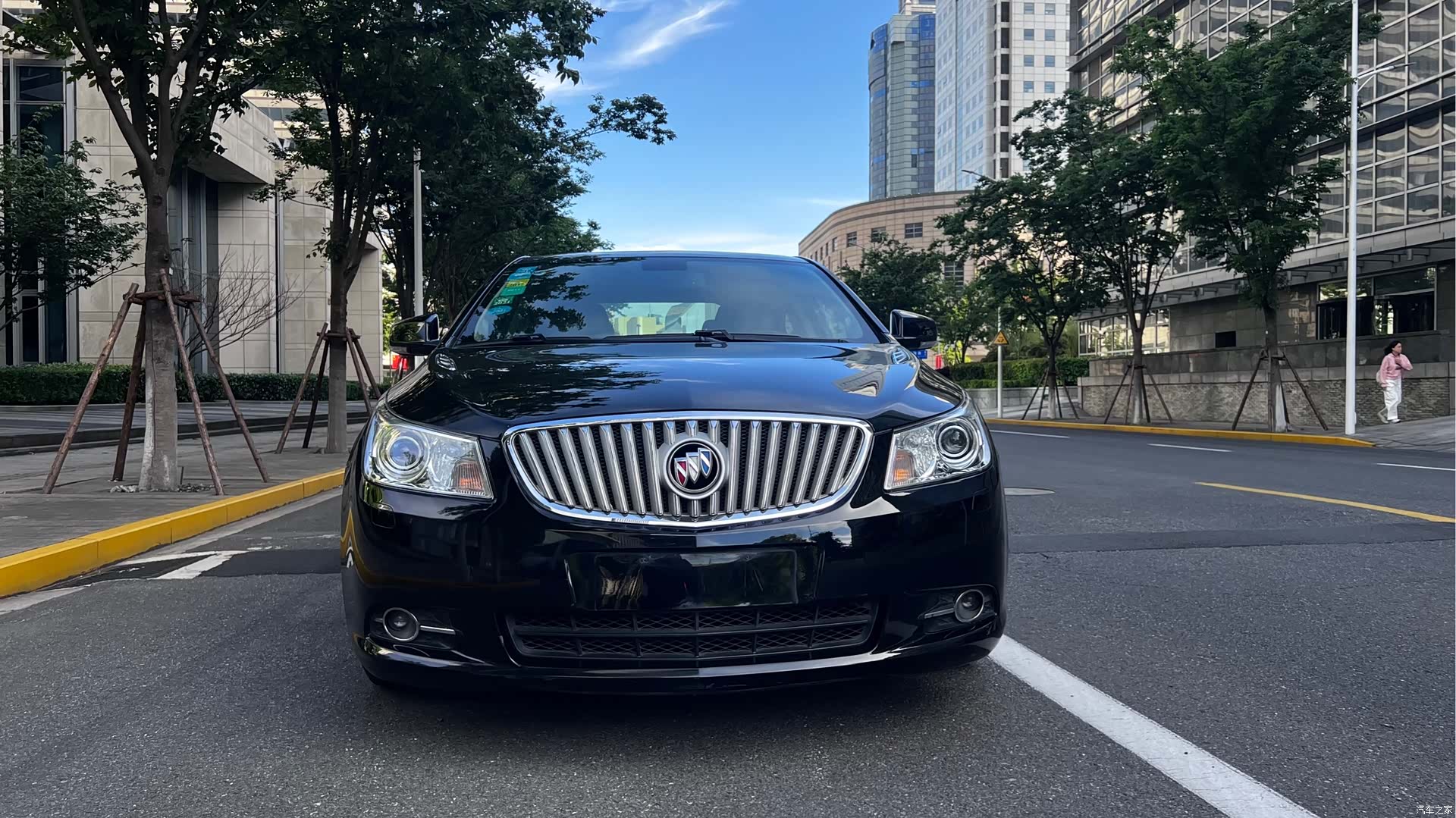 Buick LaCrosse, 2011 1