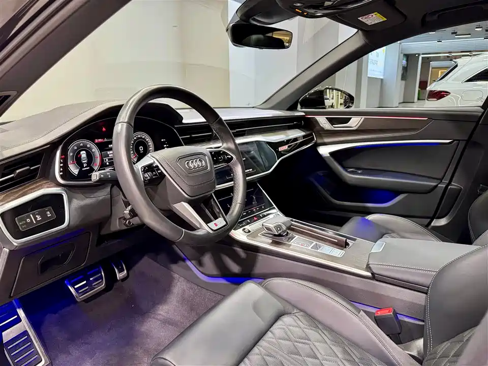 Audi A6L