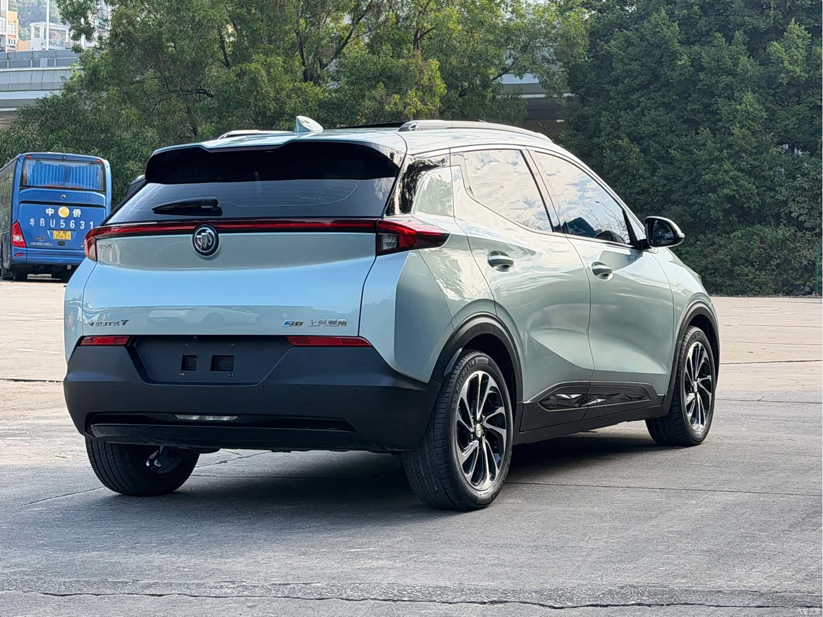 Buick Velite, 2022 9