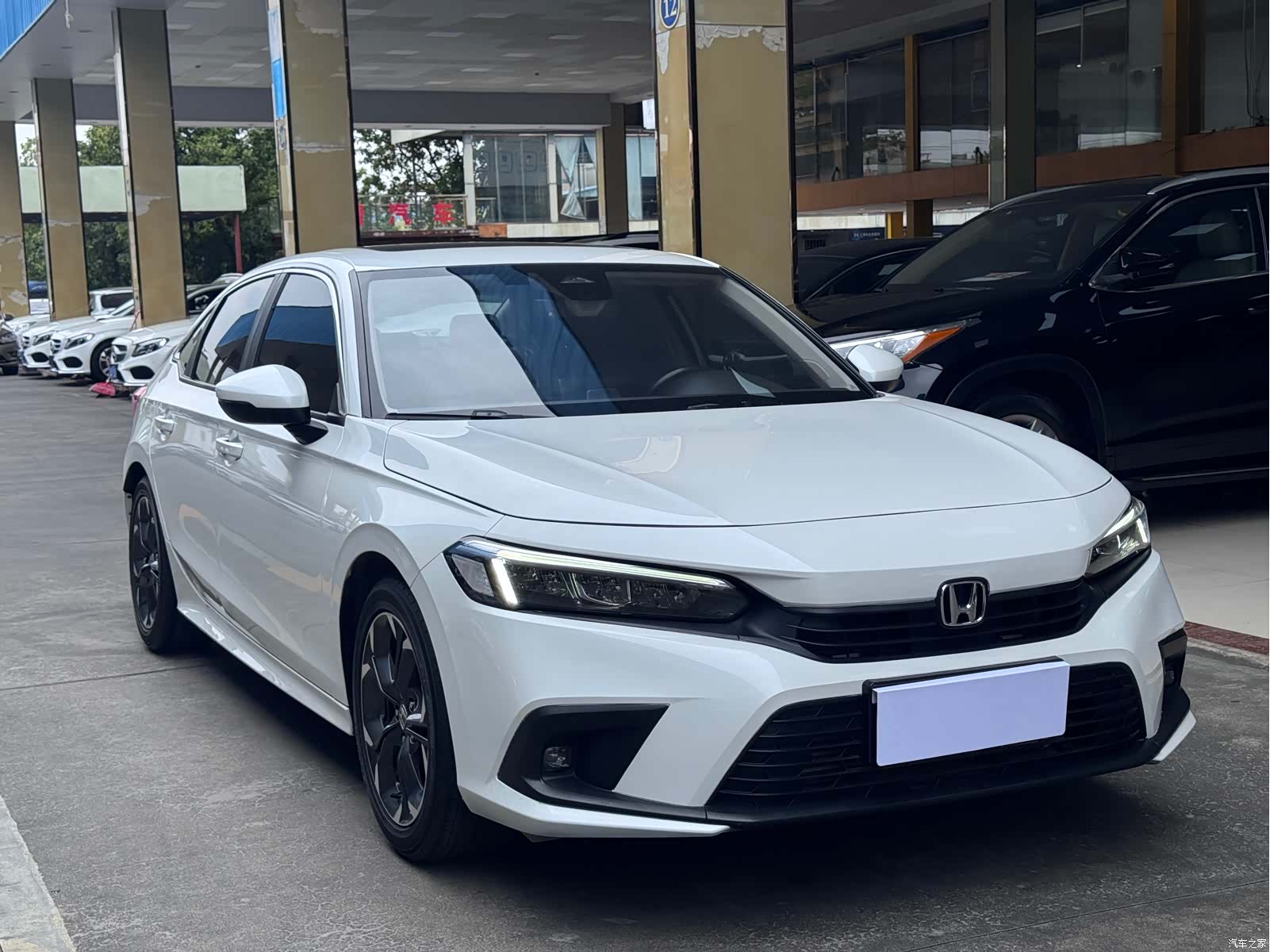 Honda Civic, 2023 3