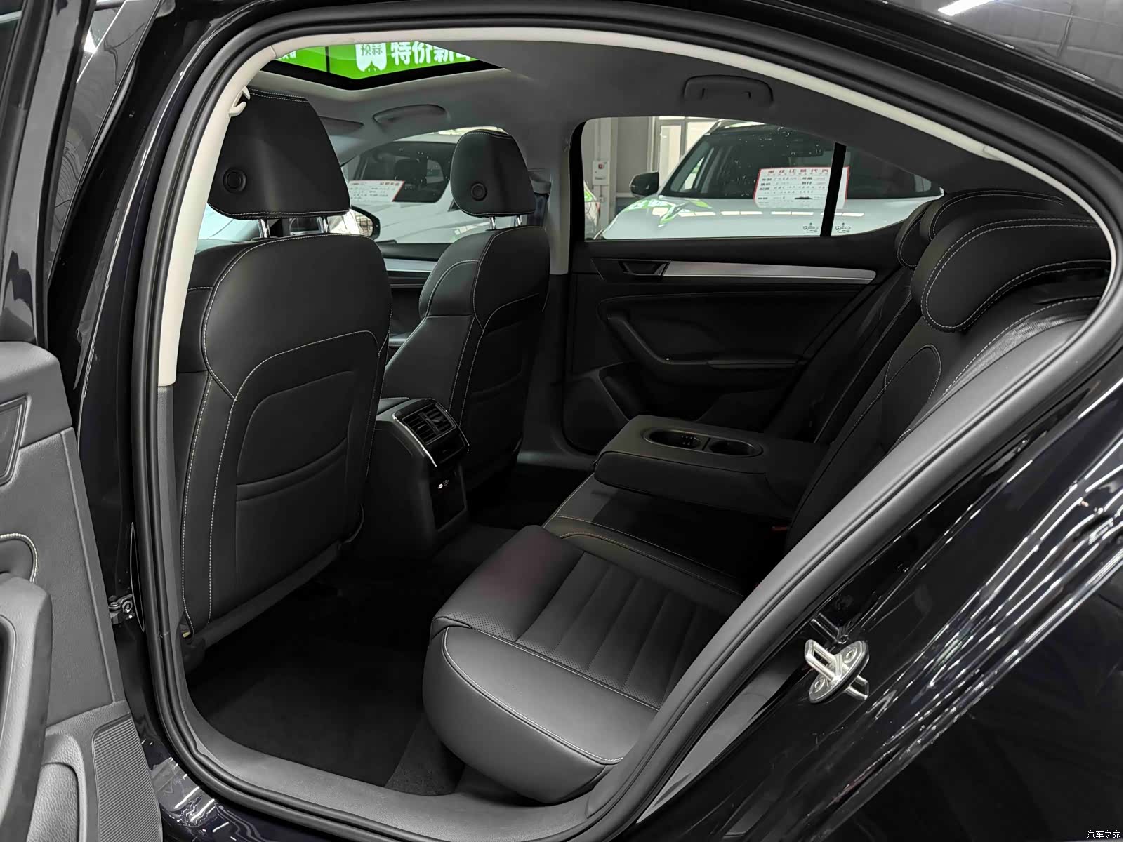 Skoda Superb, 2022 14