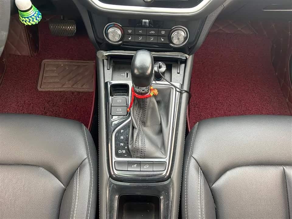 Roewe RX3 Roewe RX3