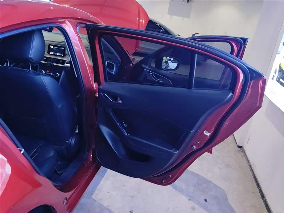 Mazda 3 Angkesaila Mazda 3 Angkesaila