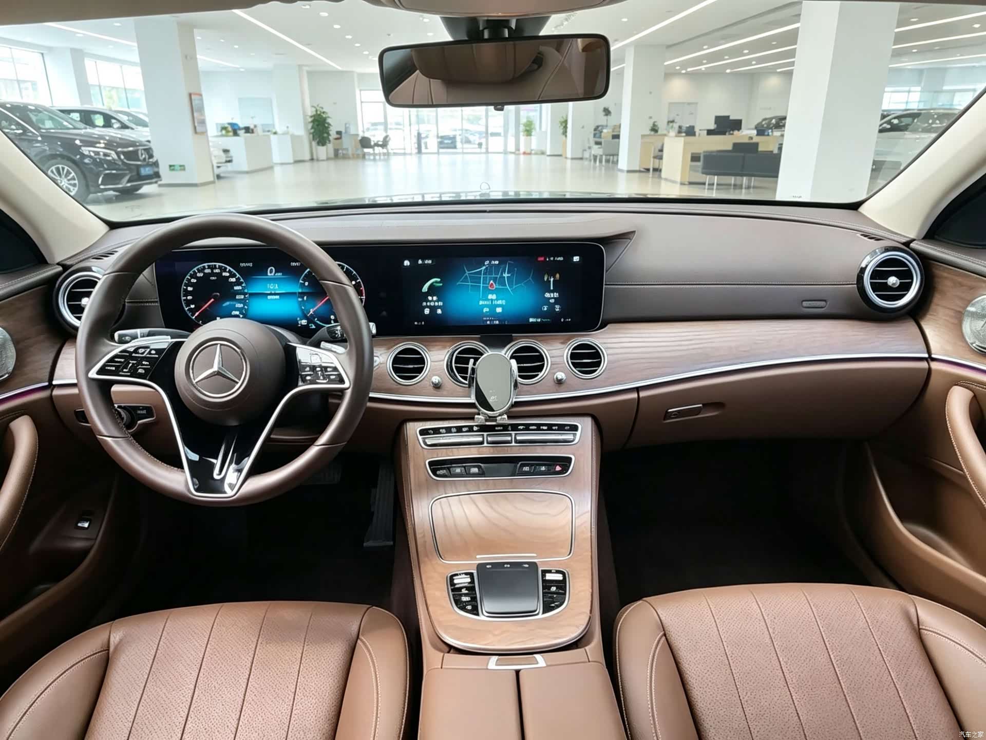 Mercedes-Benz E-Class, 2021 8