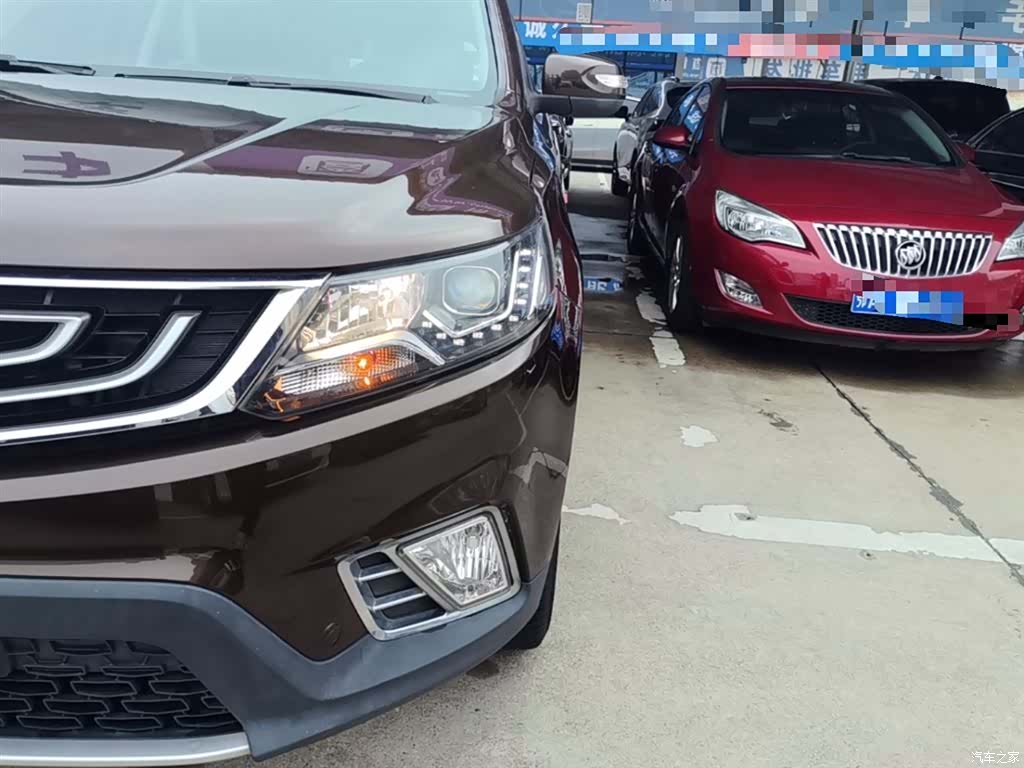 Geely X6, 2017 3