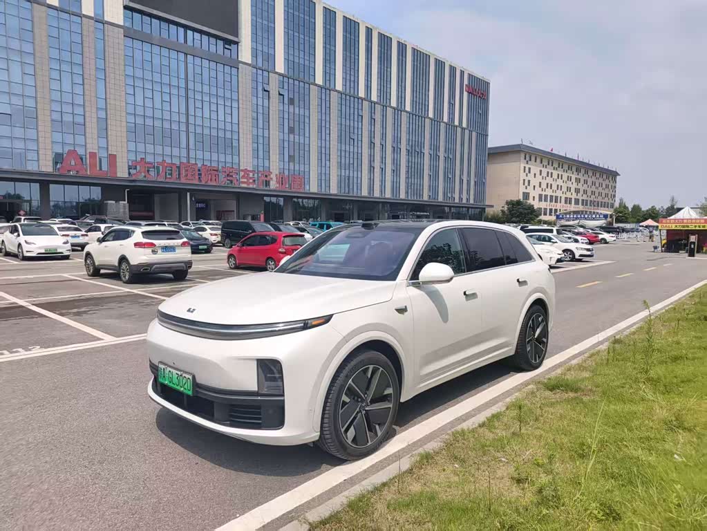 Li Auto L7