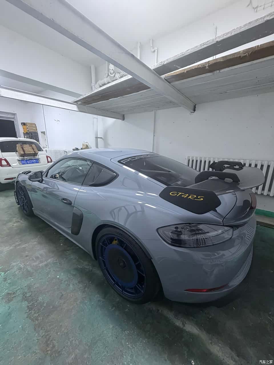 Porsche Cayman, 2023 3