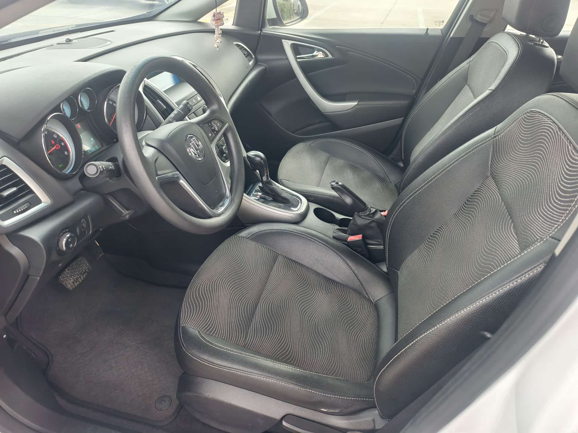 Buick XT, 2014 все фото