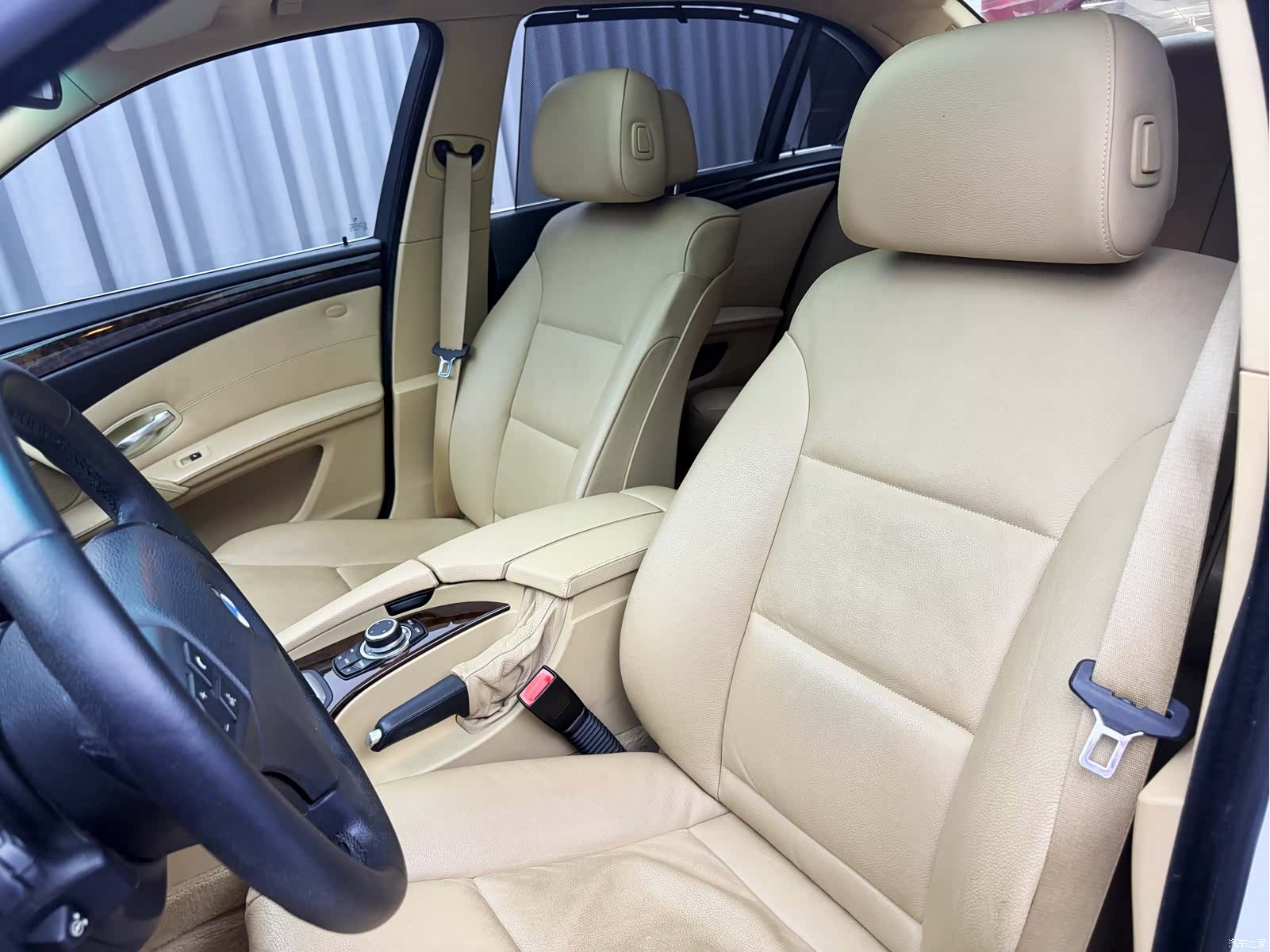 BMW 5 Series, 2010 14