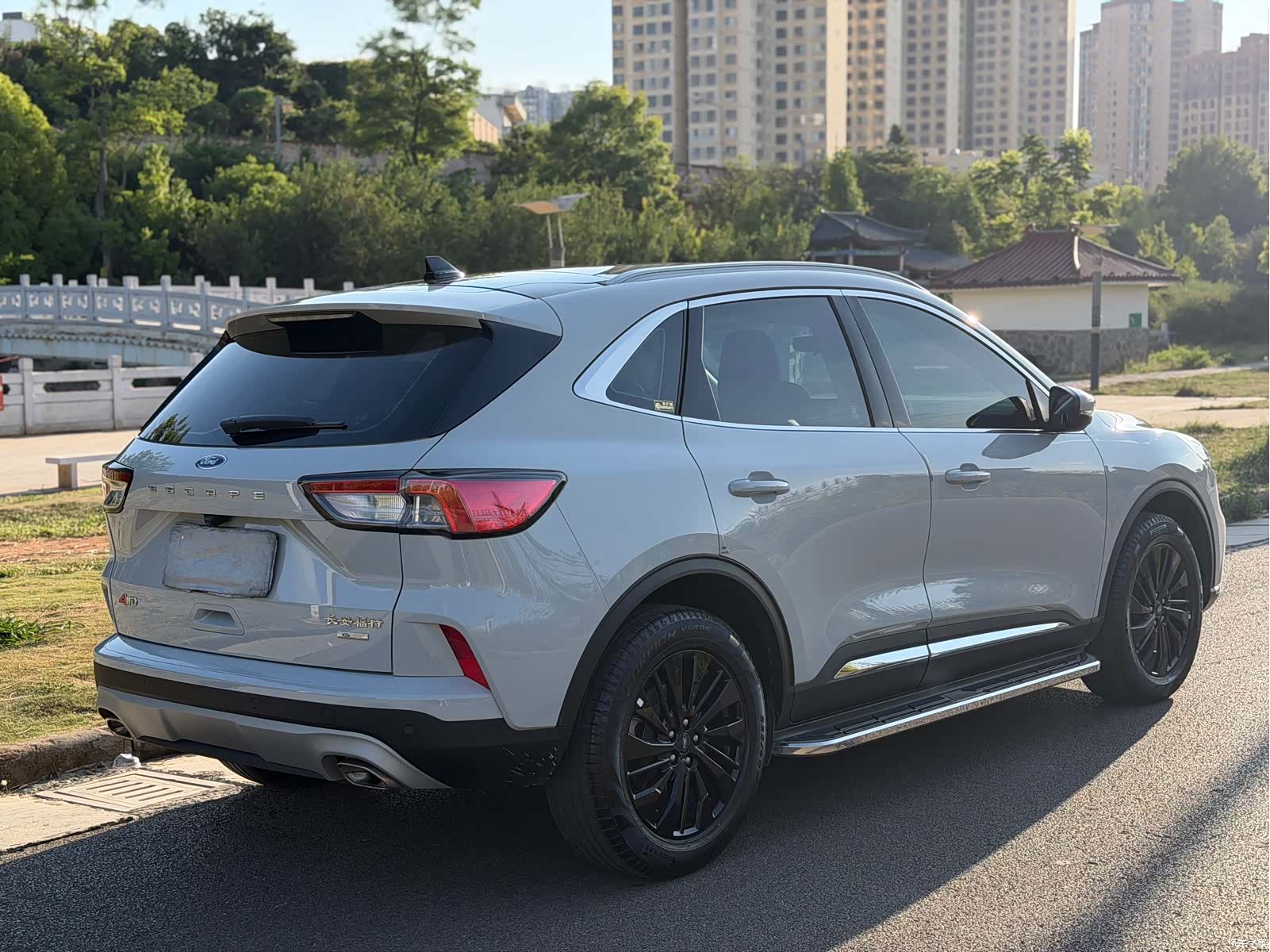 Ford Escape, 2024 4