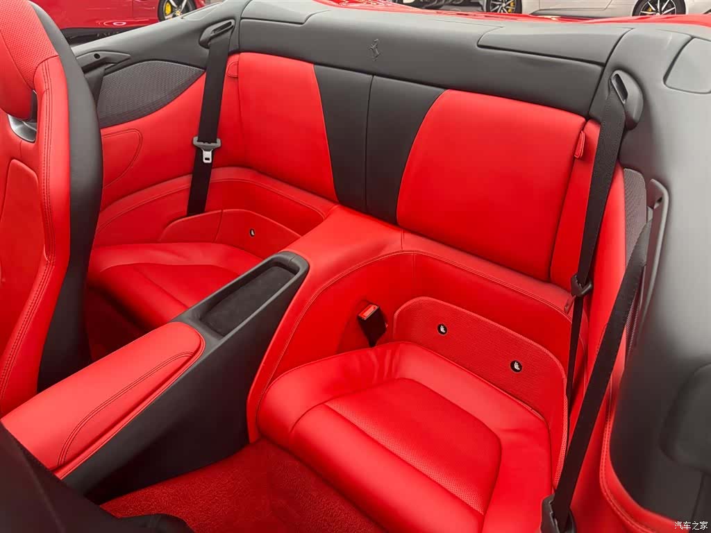 Ferrari Portofino, 2019 7