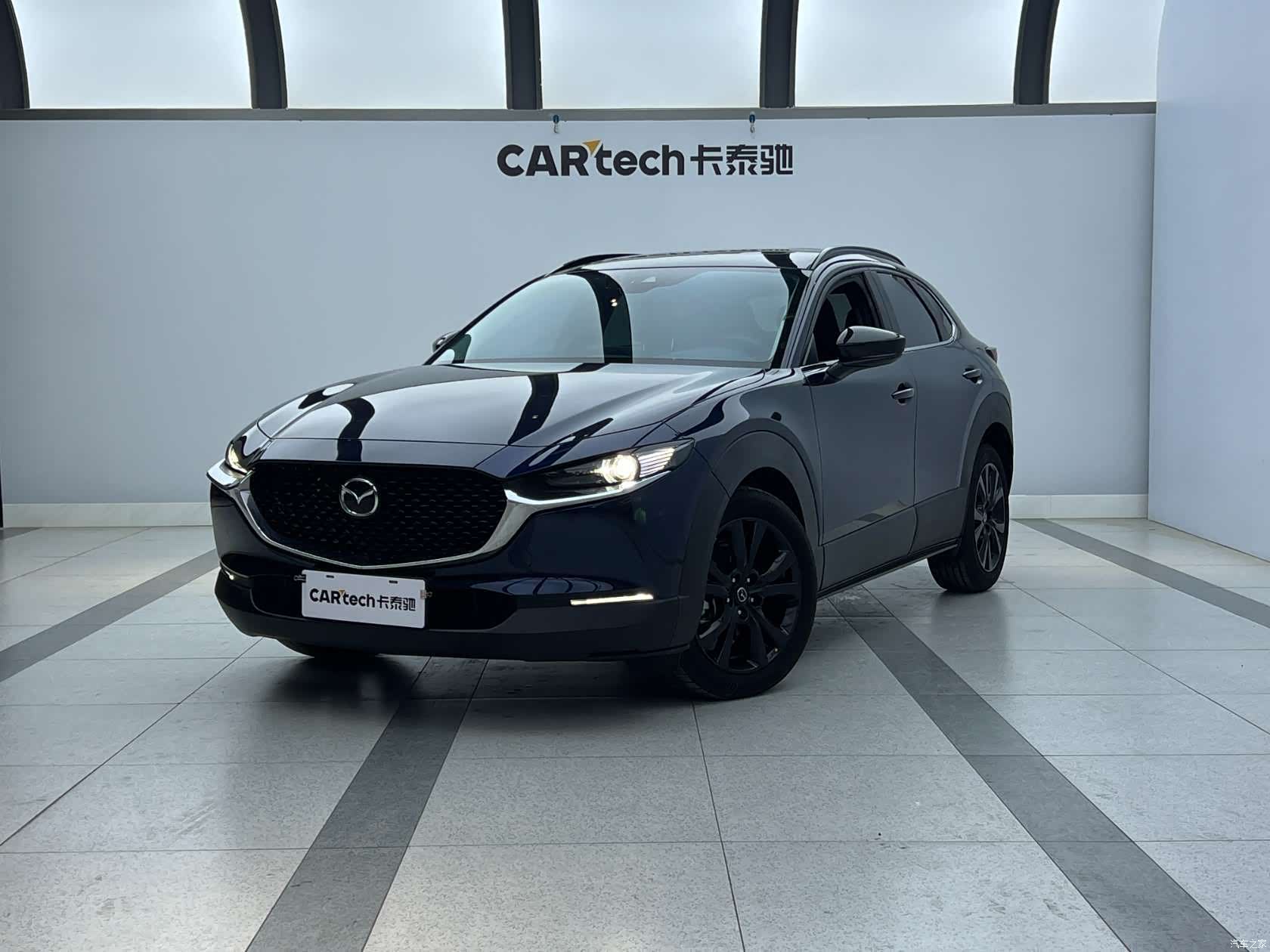 Mazda CX-30, 2023 1
