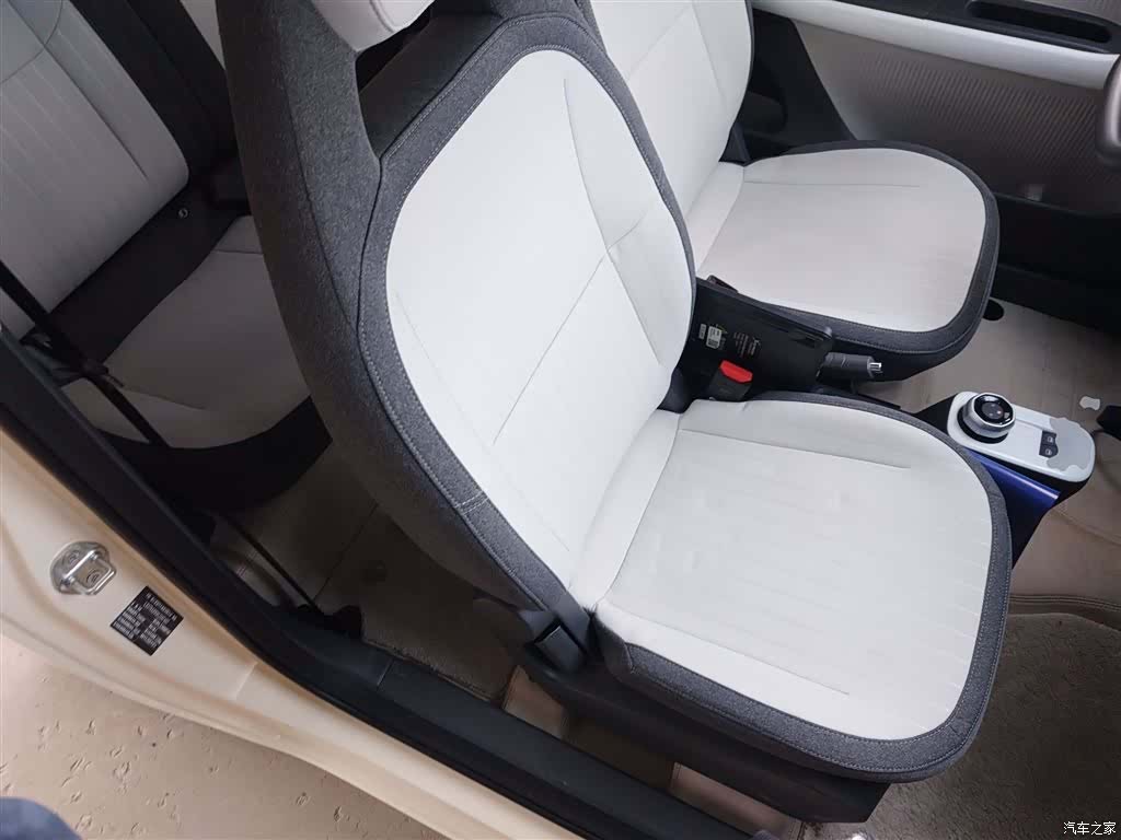 Geely Panda, 2025 25