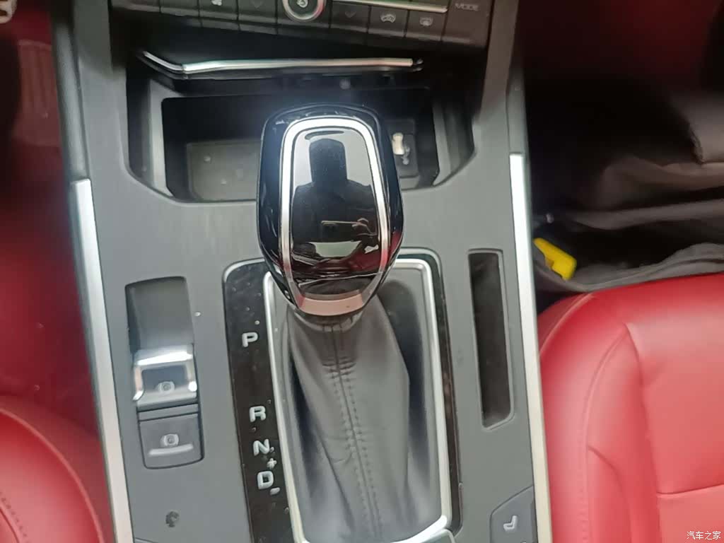 WEY VV5, 2019 14
