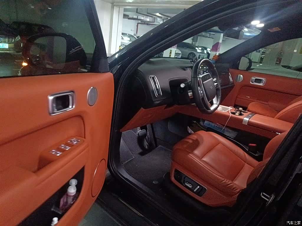 Li Auto L9, 2023 14
