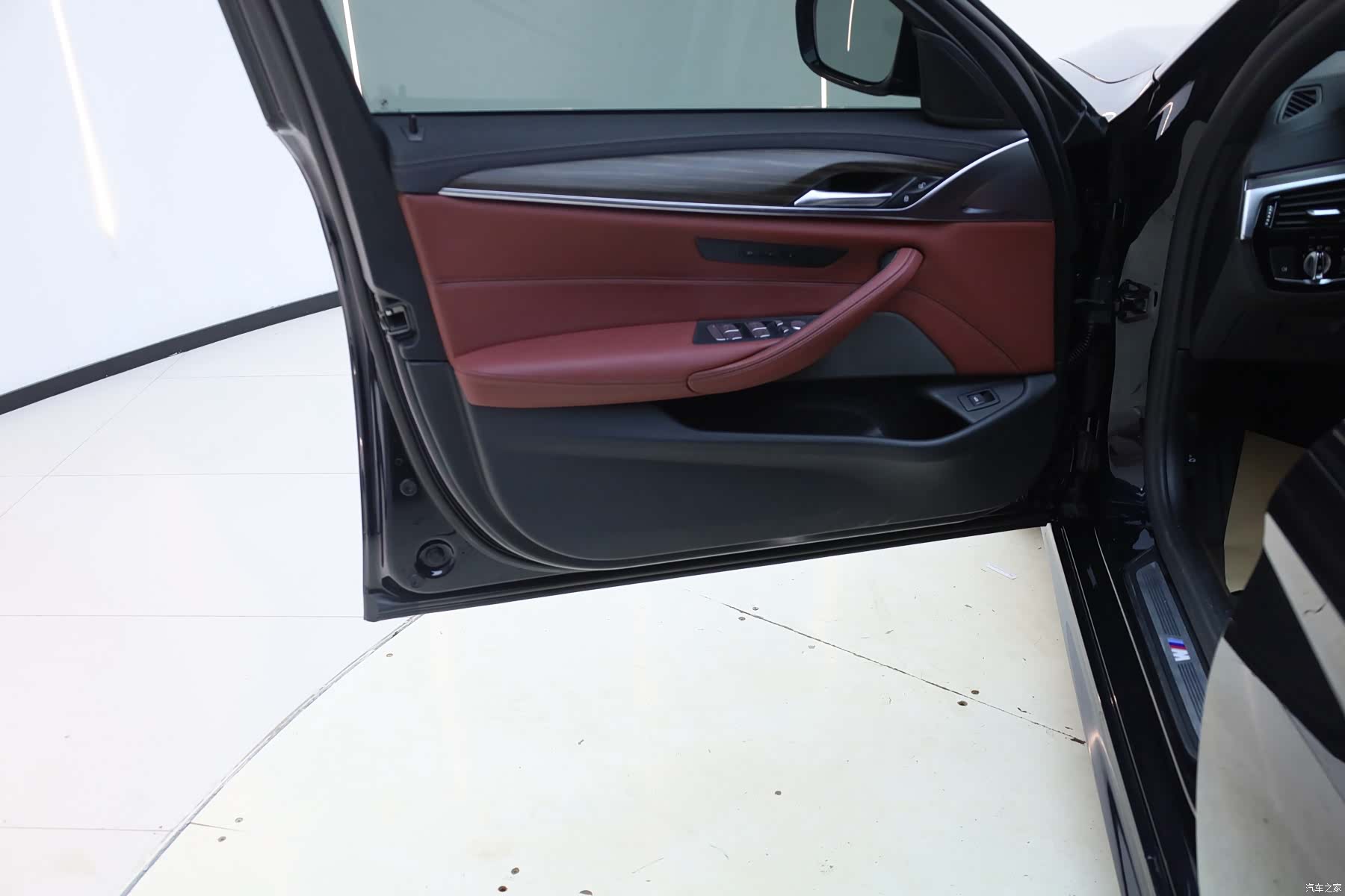 BMW 5 Series, 2022 15