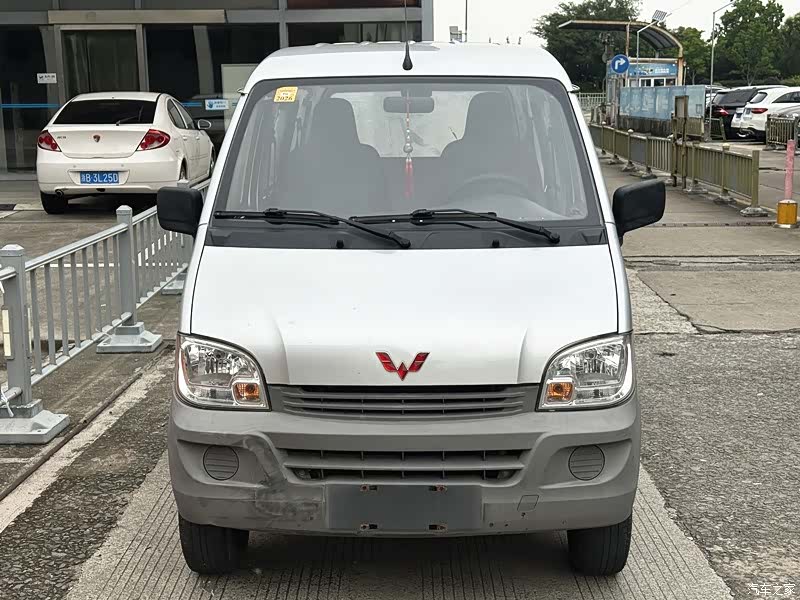 Wuling S, 2022 2