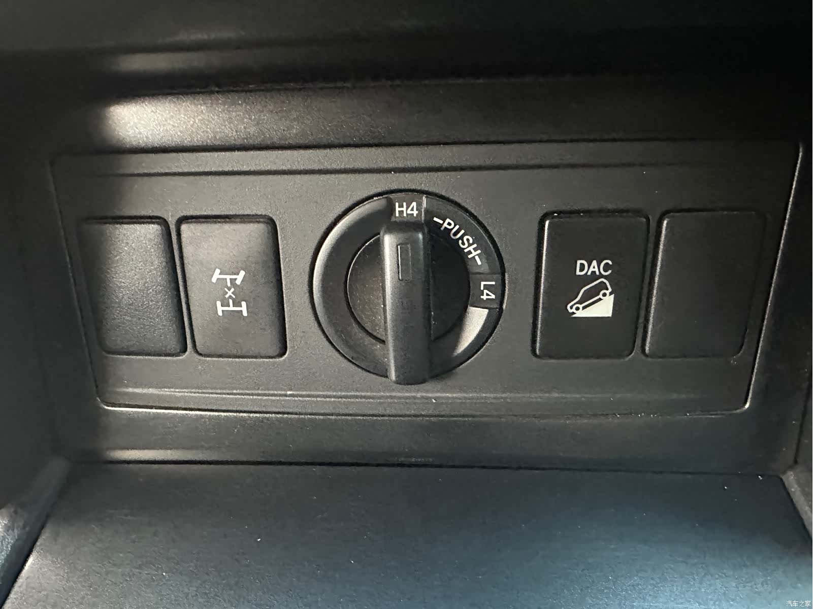 Toyota Prado, 2016 17
