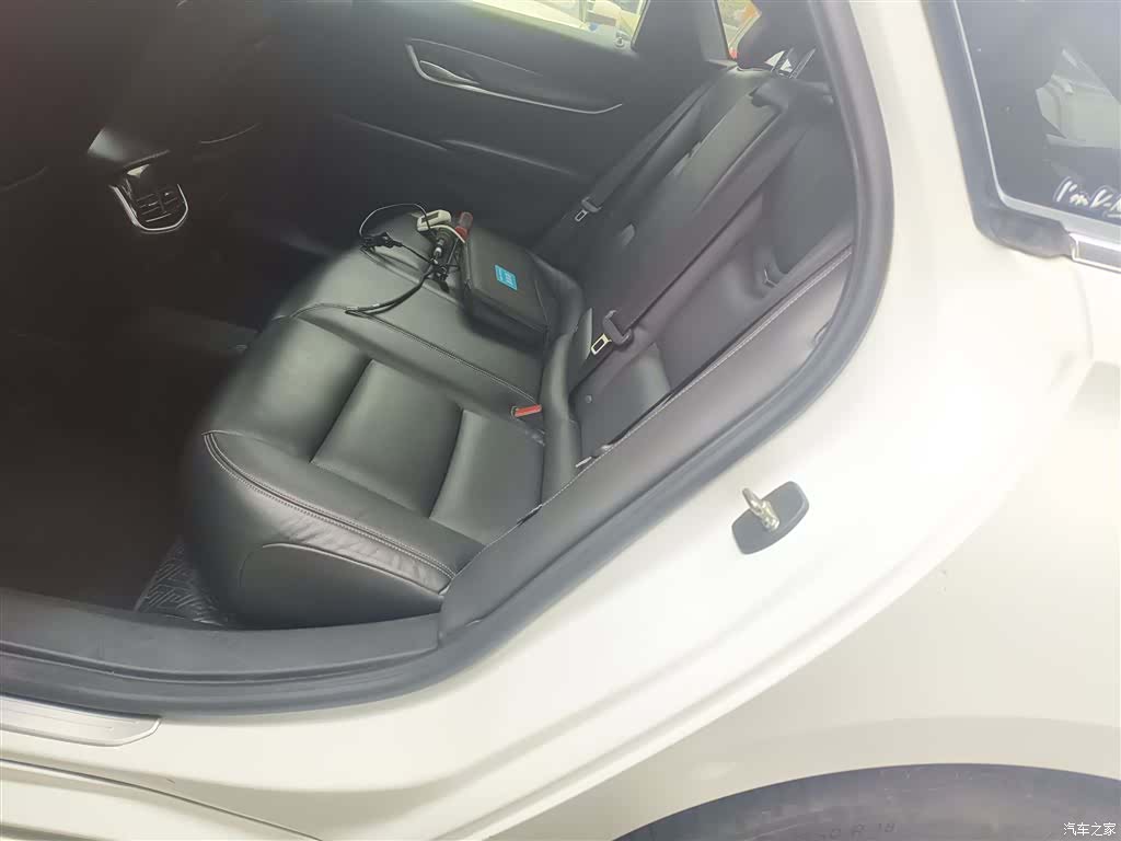 Cadillac XTS, 2019 17