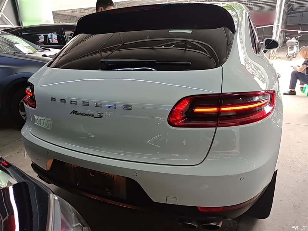 Porsche Macan, 2016 все фото